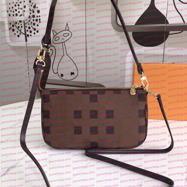 Designer Bag Ladies' Classic Brown Checkerboard Small Crossbody Bag High-Quality Leather Shoulder Bag Adjustable Shoulder Strap, Bag 1
Designer Bag Ladies' Classic Brown Checkerboard Small Crossbody Bag High-Quality Leather Shoulder Bag Adjustable Shoulder Strap, Bag 1