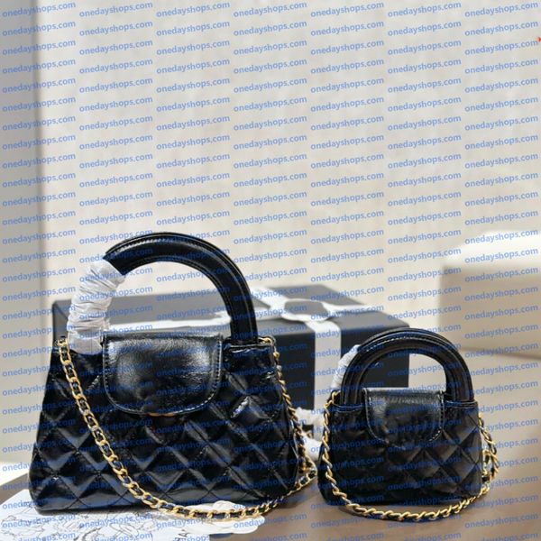 Retro Designer Bag Fashionable Women's Handbag Classic Black Diamond Patterned Shoulder Bag With Metal Chain, Bag 3
Retro Designer Bag Fashionable Women's Handbag Classic Black Diamond Patterned Shoulder Bag With Metal Chain, Bag 3