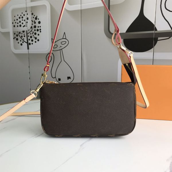 Brown Checkerboard Pattern Simple Crossbody Bag Fashionable Women's Chain Shoulder Bag Luxurious Designer Bag, Bag 1 
Brown Checkerboard Pattern Simple Crossbody Bag Fashionable Women's Chain Shoulder Bag Luxurious Designer Bag, Bag 1
