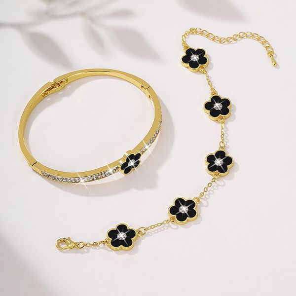 Gold Plated Clover Bracelet Set | Stackable 2-Piece Flower Bangle & Bracelet | Tarnish-Resistant Lucky Jewelry for Women
Gold Plated Clover Bracelet Set | Stackable 2-Piece Flower Bangle & Bracelet | Tarnish-Resistant Lucky Jewelry for Women