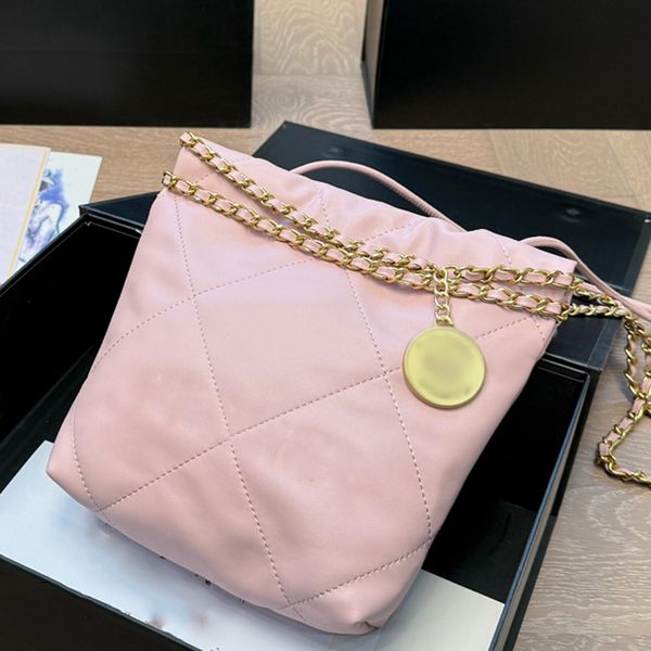 22 Mini Garbage Bag Designer Womens Shoulder Bag Leather Rib Check Gold Hardware Metal Letter Coin Charm Matelasse Chain Hand Crossbody Bag Makeup Sacoche Purse 20cm, Yellow
22 Mini Garbage Bag Designer Womens Shoulder Bag Leather Rib Check Gold Hardware Metal Letter Coin Charm Matelasse Chain Hand Crossbody Bag Makeup Sacoche Purse 20cm, Yellow