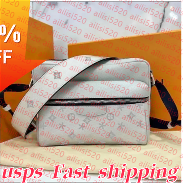 fashion trio outdoor Waistpacks Luxury Designer Bag Black Flowers Messenger Womens satchel mens Clutch handbag CrossBody Totes bumbag Chest pack Leather Bags, 17#
fashion trio outdoor Waistpacks Luxury Designer Bag Black Flowers Messenger Womens satchel mens Clutch handbag CrossBody Totes bumbag Chest pack Leather Bags, 17#