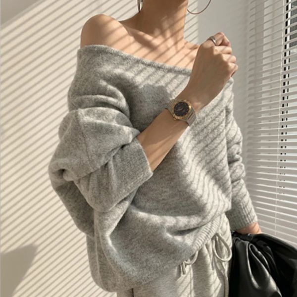 Chic oulder Bared Oneoulder OffNe Knitted Sweater Womens Loose Lazy Sle Asymmetrical Top for Autumn Winter 251028