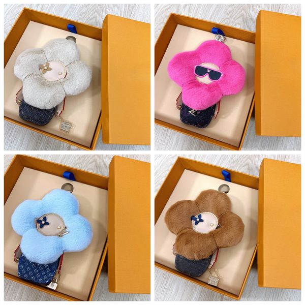Designer Bag Hangings Luxury Keychains Unisex Leather Bag Charm Designer Fluffy Pendant Car Key Holders for Men and Women High Quality Couples Gifts
Designer Bag Hangings Luxury Keychains Unisex Leather Bag Charm Designer Fluffy Pendant Car Key Holders for Men and Women High Quality Couples Gifts
