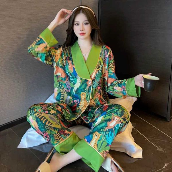 Y251104 Luxury Women's V-Neck Pajamas Set Soft Korean Print Animal & Flower Design - Casual Autumn Nightwear Home Suit