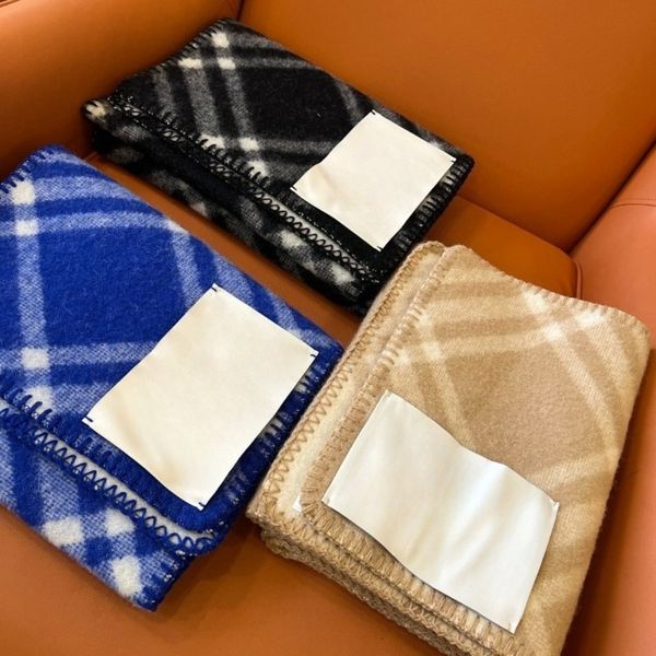Designer Scarf Shawls Classic Plaid Men and Women Scarf Double-sided Scarf Shawl Elegant and Warm Soft Cashmere Texture 180x30cm Christmas Gift with Box
Designer Scarf Shawls Classic Plaid Men and Women Scarf Double-sided Scarf Shawl Elegant and Warm Soft Cashmere Texture 180x30cm Christmas Gift with Box