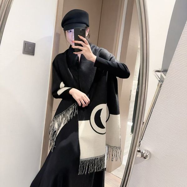 Classic Fashion Sca… - image