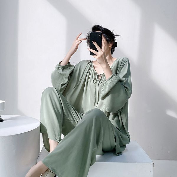 B1148 -Contemporary…