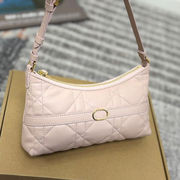 Designer Bag High Quality Casual Serpentine Simple Versatile Classic Vintage Lady Luxury Handbag Sheepskin Bag Genuine Quilted Bag Lipstick Small Square Bag, Color#15
Designer Bag High Quality Casual Serpentine Simple Versatile Classic Vintage Lady Luxury Handbag Sheepskin Bag Genuine Quilted Bag Lipstick Small Square Bag, Color#15