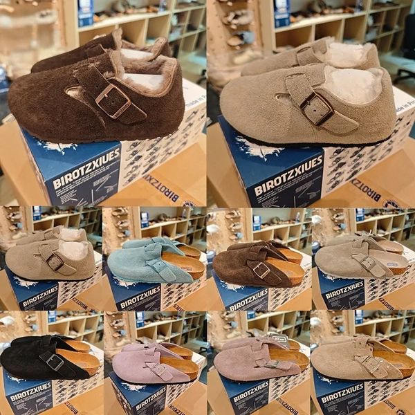 fur slides for men lady sandal 2025 designer Clogs Sandals Designer Clog Slippers Cork Flat Leather Slide Beach Casual Shoes Classics Women Men pool sliders Size 35-44, Blue
fur slides for men lady sandal 2025 designer Clogs Sandals Designer Clog Slippers Cork Flat Leather Slide Beach Casual Shoes Classics Women Men pool sliders Size 35-44, Blue