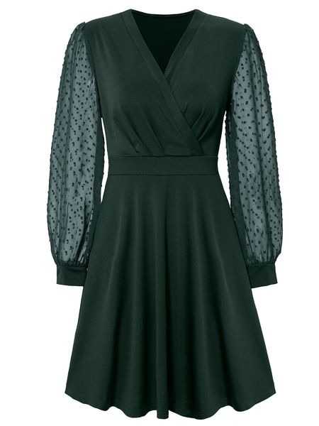 (553) Hot-selling women's autumn and winter new fashion V-neck jacquard dress