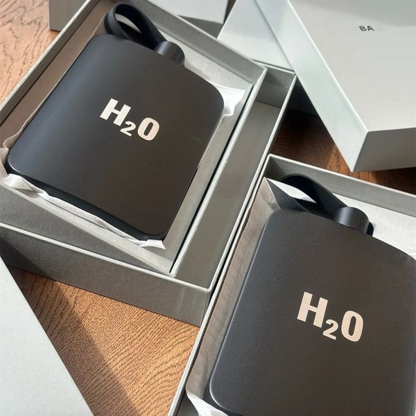 Designer black flat H20 stainless steel sports insulated handle Classic letter print water bottle 500ml with gift box vacuum cup Free shipping