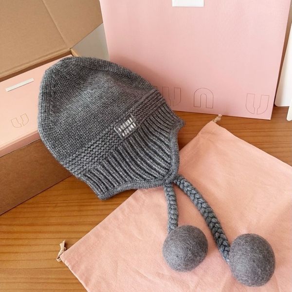 Designer Knitted Hat for Men and Women Luxury Fashion Classic Beanie Hat Winter Warm Wool Gift Designer Winter Hat Beanie High Quality, 15#
Designer Knitted Hat for Men and Women Luxury Fashion Classic Beanie Hat Winter Warm Wool Gift Designer Winter Hat Beanie High Quality, 15#