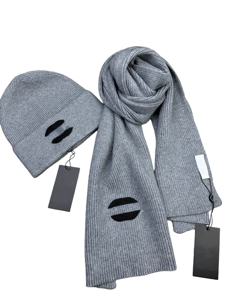 Fashion Beanie And …