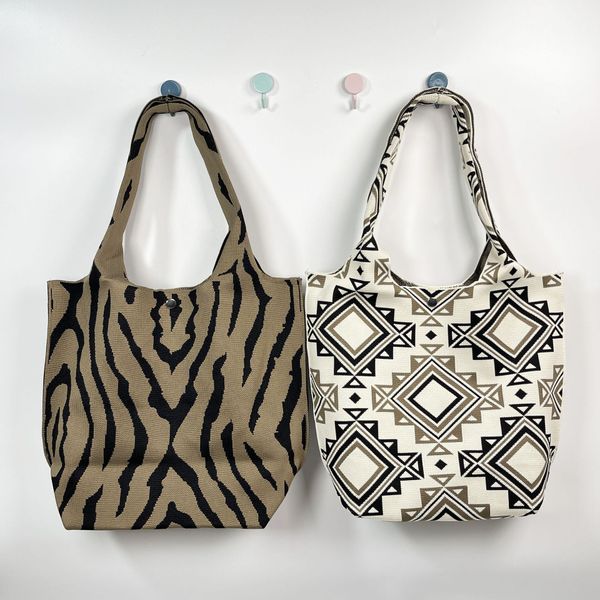 I104 A4 Printed Tra…