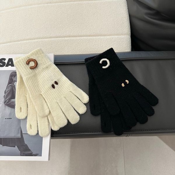 Designer Gloves Women Designer Five Fingers Gloves Winter Wool Warm Gloves Fingers Warm Cashmere Outdoor
Designer Gloves Women Designer Five Fingers Gloves Winter Wool Warm Gloves Fingers Warm Cashmere Outdoor