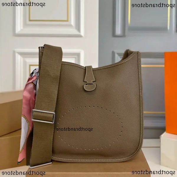 Designer Women's Shoulder Cowhide And Genuine Leather Crossbody Fashion Luxury Handbag Mini Shopping Tote Bag 16 19Cm 25 29Cm 45678218 Evelynl Bag, Lavender
Designer Women's Shoulder Cowhide And Genuine Leather Crossbody Fashion Luxury Handbag Mini Shopping Tote Bag 16 19Cm 25 29Cm 45678218 Evelynl Bag, Lavender