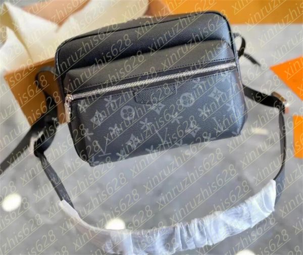 2025 New Mens M69443 trio outdoor sports Messenger Shoulder bag Womens flap Luxury cross bodys Hobo tote Evening bag M30830 Designer Genuine leather, 10*
2025 New Mens M69443 trio outdoor sports Messenger Shoulder bag Womens flap Luxury cross bodys Hobo tote Evening bag M30830 Designer Genuine leather, 10*