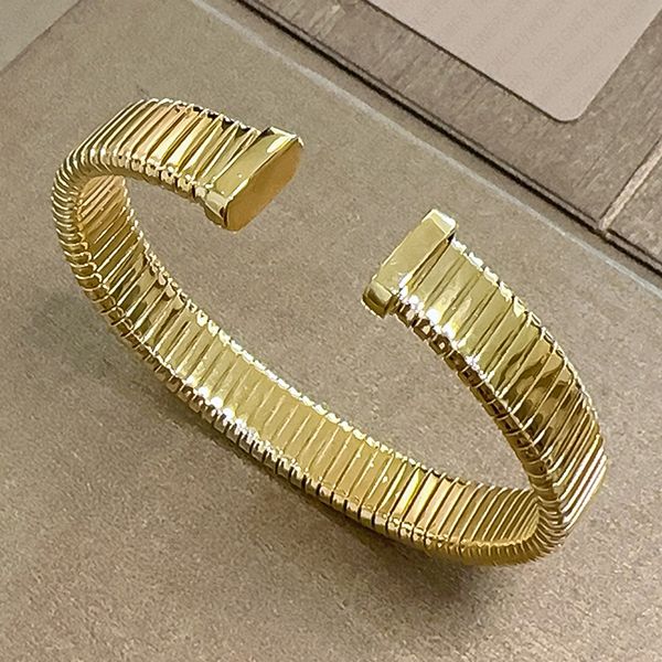 Designer Bracelet Bracelet for Women Snake Bone Bracelets Gold Bangle Open Bangles Luxury Jewlery Designer for Women Elegant Timeless Gift Premium Exclusive
Designer Bracelet Bracelet for Women Snake Bone Bracelets Gold Bangle Open Bangles Luxury Jewlery Designer for Women Elegant Timeless Gift Premium Exclusive