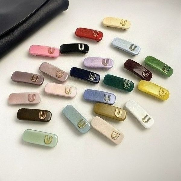 Cute Hair Clips Luxury Designer Letters Hair Clips Versatile Barrettes Classic HairJewelry Brand High Quality Hair Accessories Multicolor Gift
Cute Hair Clips Luxury Designer Letters Hair Clips Versatile Barrettes Classic HairJewelry Brand High Quality Hair Accessories Multicolor Gift