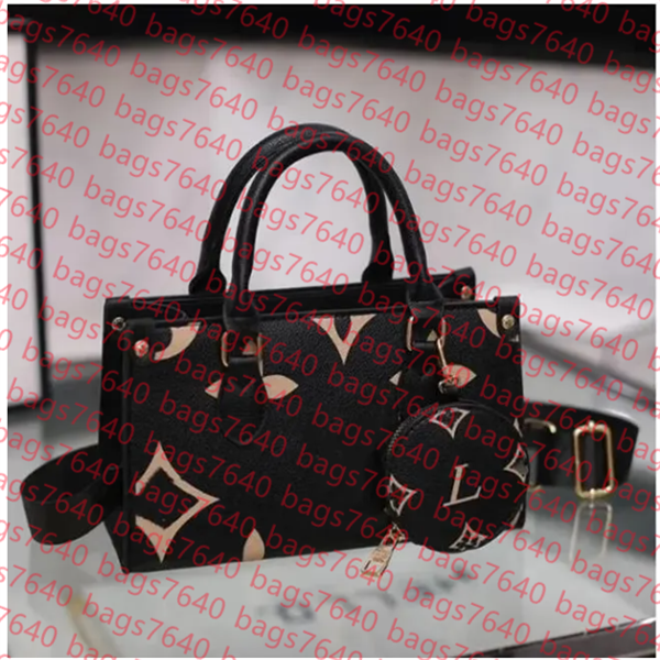 PETIT PALAIS Designers shoulder bag Genuine leather Fashion pillow Luxurys GRAND PALAIS bag Embossing flower pochette Women Handbag 001, 6#
PETIT PALAIS Designers shoulder bag Genuine leather Fashion pillow Luxurys GRAND PALAIS bag Embossing flower pochette Women Handbag 001, 6#