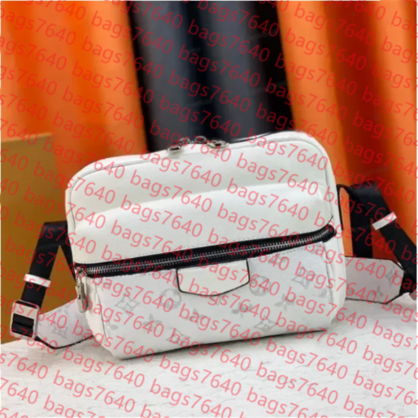 Purses M30830 M69443 Luxury trio outdoor waist bags Designer Women Leather men bum bag Clutch CrossBody Waistpacks belt bag Shoulder fashion 001, 2#
Purses M30830 M69443 Luxury trio outdoor waist bags Designer Women Leather men bum bag Clutch CrossBody Waistpacks belt bag Shoulder fashion 001, 2#