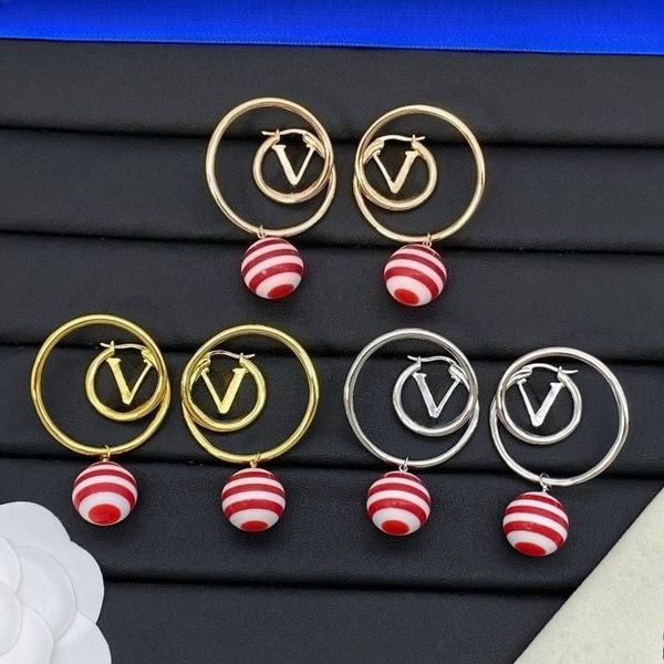 Hoop Earrings for Women Luxury Diamond Studs Letter Earrings Classic Brands 18k Gold Earrings High-quality Jewelry Party Gift
Hoop Earrings for Women Luxury Diamond Studs Letter Earrings Classic Brands 18k Gold Earrings High-quality Jewelry Party Gift