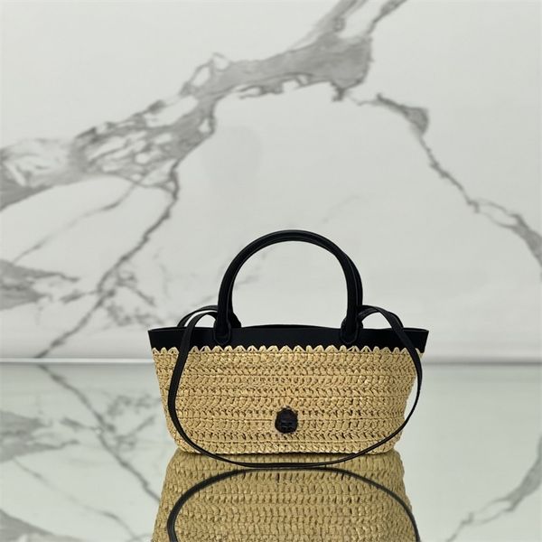 High quality designer bag, luxury brand leather classic handbag, luxury women's shoulder bag, fashionable women's small size, black...C1, A1
High quality designer bag, luxury brand leather classic handbag, luxury women's shoulder bag, fashionable women's small size, black...C1, A1