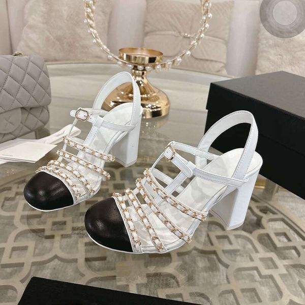 Designer Sandals Chunky Heels T-Strap Woven Leather Sandals with Round Toe Slingback for Ladies