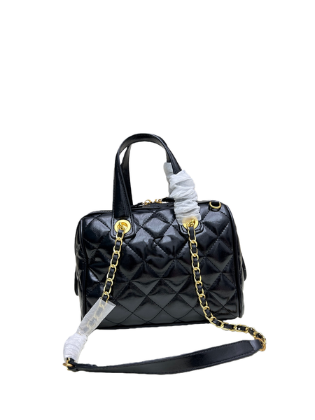 Chic & Durable Desi…