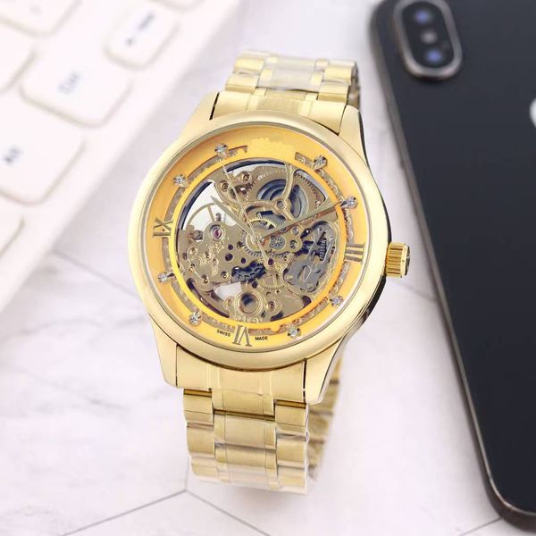 Elegant Reflection Watch Featuring Exclusive Bluedial for Men's Fashion Statements, Blue
Elegant Reflection Watch Featuring Exclusive Bluedial for Men's Fashion Statements, Blue