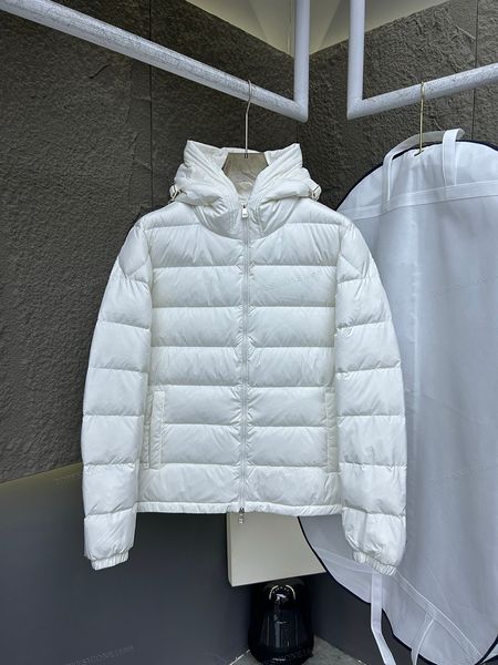 Winter jacket men doudoune mens Down Parkas winter coat designer puffer jacket man embroidered badge stand collar wool NFC down jacket, Green
Winter jacket men doudoune mens Down Parkas winter coat designer puffer jacket man embroidered badge stand collar wool NFC down jacket, Green