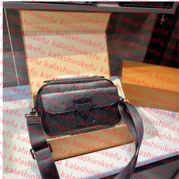 Luxury DesignerS Lock Sling Messenger Bag Nylon Mens TRIO 2 Piece Sets Fashion Men Shoulder Bags Women tote Multifunction Crossbody Purse Clutch Wallet M69443, 17#
Luxury DesignerS Lock Sling Messenger Bag Nylon Mens TRIO 2 Piece Sets Fashion Men Shoulder Bags Women tote Multifunction Crossbody Purse Clutch Wallet M69443, 17#