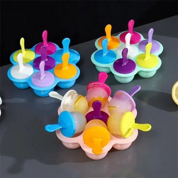 7 Holes Ice Cream Mold Childrens Popsicle Mold Food Supplement Box Silicone Ice Tray Ice Lolly Mold Fruit Shake Accessories 250421BJ