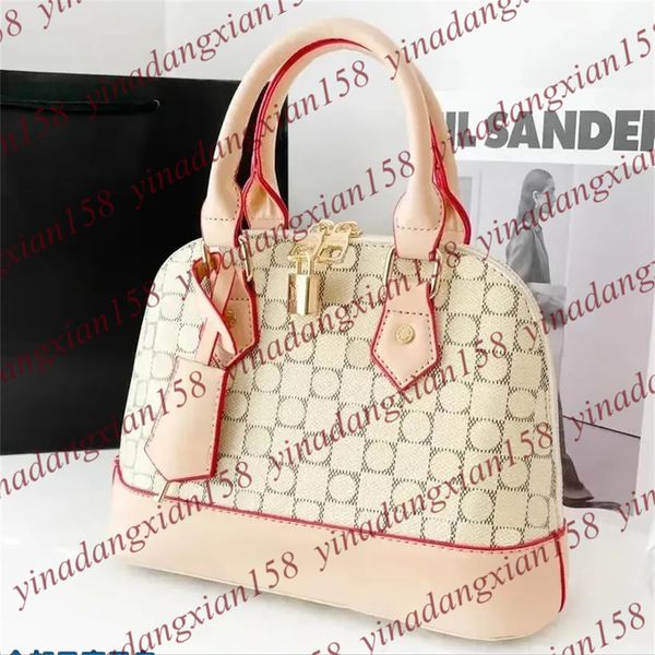 Fashion Designer Bags Womens MINI Shell Crossbody Shoulder Bag Handbags Clutch Crossbody Shopping Tote Messenger Purse Wallets 551130, Wallet
Fashion Designer Bags Womens MINI Shell Crossbody Shoulder Bag Handbags Clutch Crossbody Shopping Tote Messenger Purse Wallets 551130, Wallet