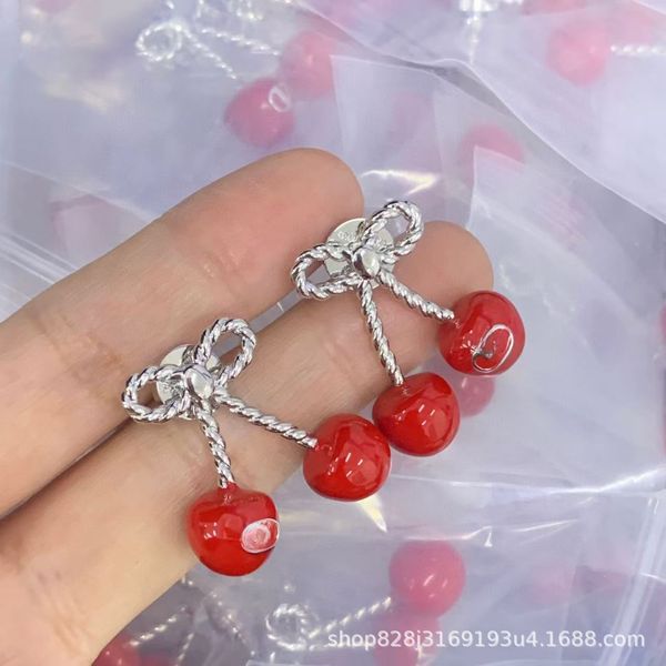Cute Red Cherry Stud Earring Women Girls Designer Earring Wedding Party Jewelry Aretes Orecchini High Quality Jewelry Accessories Selected Lovers Gifts
Cute Red Cherry Stud Earring Women Girls Designer Earring Wedding Party Jewelry Aretes Orecchini High Quality Jewelry Accessories Selected Lovers Gifts