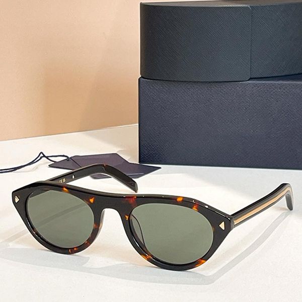 Luxurious Women Sunglasses Iconic Metal Plaque Popular — compare prices at CompareOffers