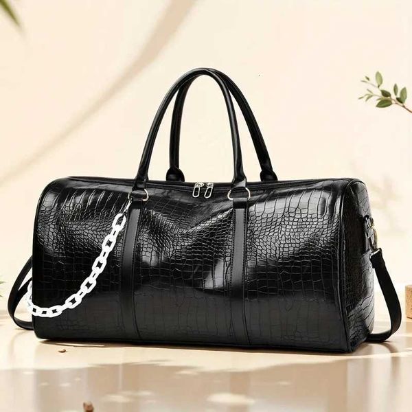 Large Capacity odile-Textured Duffel Bag with Adjustable Shoder Strap Stylish Gym Weekender Overnight Bag Y251128