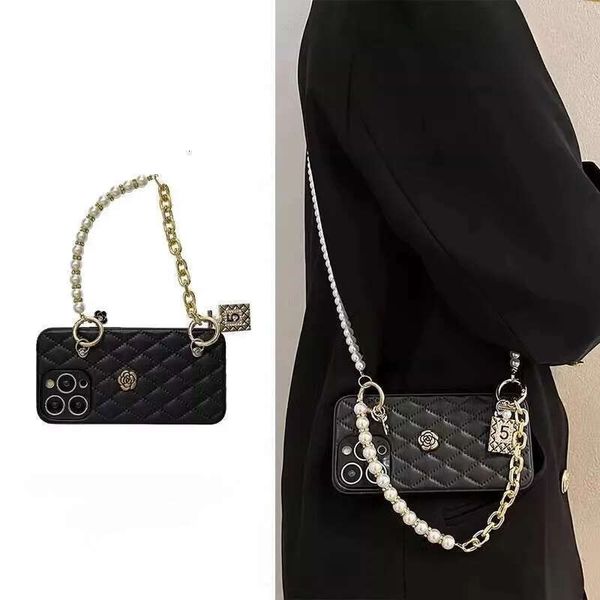 High-end -style Leather Camellia Handbag Chain Compatible with Apple 16 Pro Max Crossbody 15 Phone Case 14 PM ddmythur