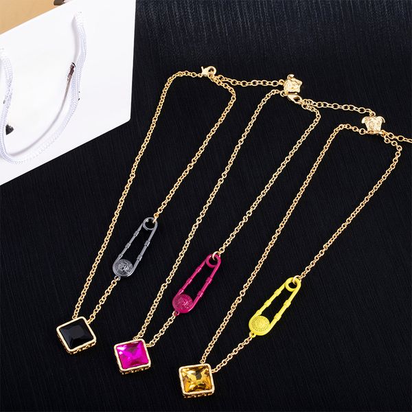 Designer Necklace 18K Gold Plated Statement Choker Luxury Designer Jewelry For Elegant Women
Designer Necklace 18K Gold Plated Statement Choker Luxury Designer Jewelry For Elegant Women