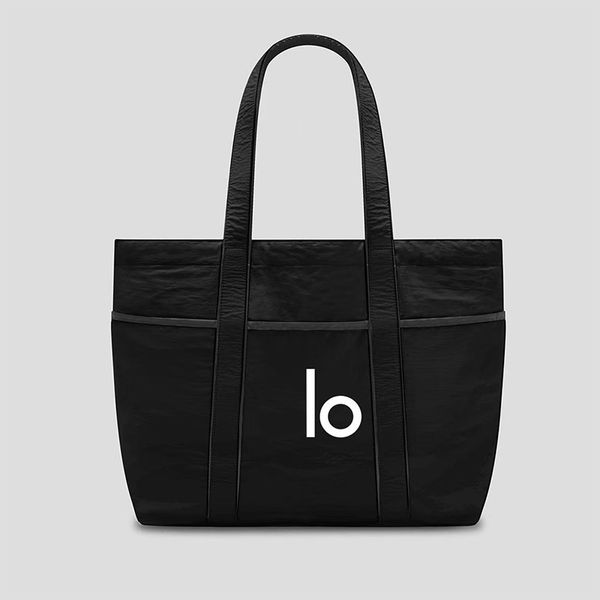 Shoulder Bags Designer High end versatile large capacity bag casual handbag waterproof and simple shoulder bag, L1
Shoulder Bags Designer High end versatile large capacity bag casual handbag waterproof and simple shoulder bag, L1