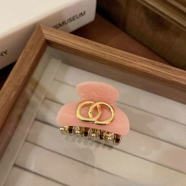Jewelry Designer Clips For Womens Hair Claw Fashion Classic Brand Letter Hairpins Hairclip
Jewelry Designer Clips For Womens Hair Claw Fashion Classic Brand Letter Hairpins Hairclip