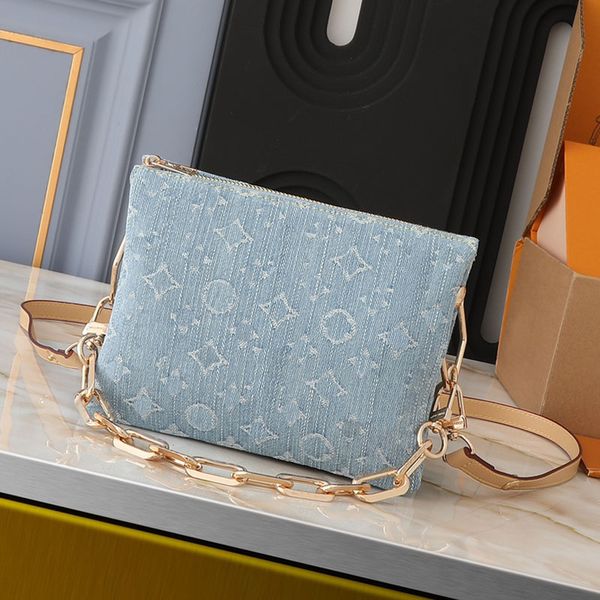 Vintage Blue-And-White Denim Designer Cf Womens Portable Shoulder Gold Hardware Matilas Chain Handbag Crossbody Bag, 5*
Vintage Blue-And-White Denim Designer Cf Womens Portable Shoulder Gold Hardware Matilas Chain Handbag Crossbody Bag, 5*