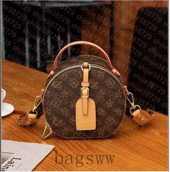 2023 Top Quality Handbags Wallet Handbag Women Handbags Bags Crossbody Bag Bag Fringed Messenger Bags Purse, Black
2023 Top Quality Handbags Wallet Handbag Women Handbags Bags Crossbody Bag Bag Fringed Messenger Bags Purse, Black