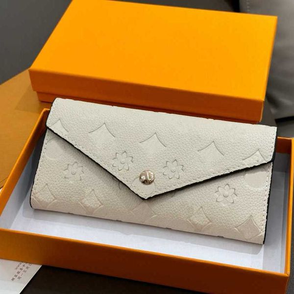 10A designer bag wallet for men and women classic compact and practical wallet photo bag key bag card clip zipper wallet with card inside sandwich wallet 124, #41
10A designer bag wallet for men and women classic compact and practical wallet photo bag key bag card clip zipper wallet with card inside sandwich wallet 124, #41