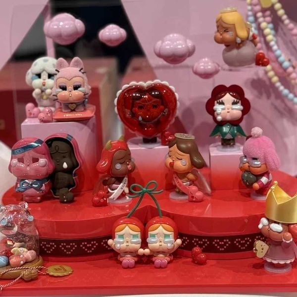 True Crybaby for Love Crying Series Blind Box Valentines Day Gift Trend Toy Love Atmosphere Design Mystery Box as a Gift W250219