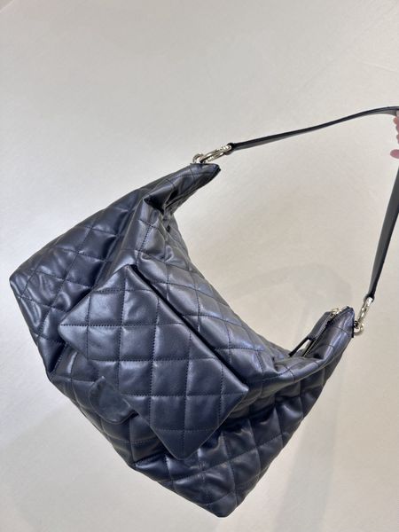 designer bag highquality moens leather outdoor crossbody bag luxury shoulder bag fashionable leisure bag sports N116, A2
designer bag highquality moens leather outdoor crossbody bag luxury shoulder bag fashionable leisure bag sports N116, A2