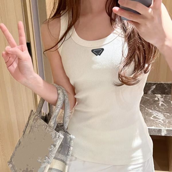 25ss Designer Brands Knitted Womens Tanks Tops T-Shirt Tops Fashion Sexy Crop Top High Elasticity Slim Fit Camis Sleeveless Vest Tank Top Camisole For Women, Purple
25ss Designer Brands Knitted Womens Tanks Tops T-Shirt Tops Fashion Sexy Crop Top High Elasticity Slim Fit Camis Sleeveless Vest Tank Top Camisole For Women, Purple