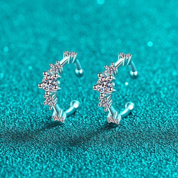 925 Sterling Silver Moissanite Ear Cuff, Non-Piercing Ear Jewelry, Trendy and Minimalist Design, Perfect for Everyday Wear or Special Occasions
925 Sterling Silver Moissanite Ear Cuff, Non-Piercing Ear Jewelry, Trendy and Minimalist Design, Perfect for Everyday Wear or Special Occasions