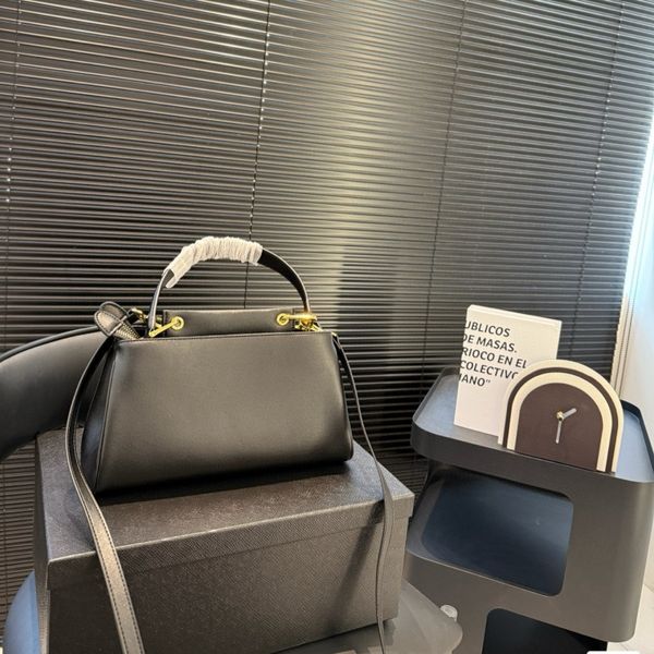 P New product, can be carried by hand or cross-body for shopping and work, small bag --PR8061, Pr8061-1
P New product, can be carried by hand or cross-body for shopping and work, small bag --PR8061, Pr8061-1